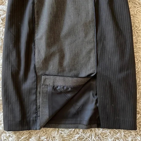 Bebe mini dress black/grey- See pictures for size. - Picture 3 of 10